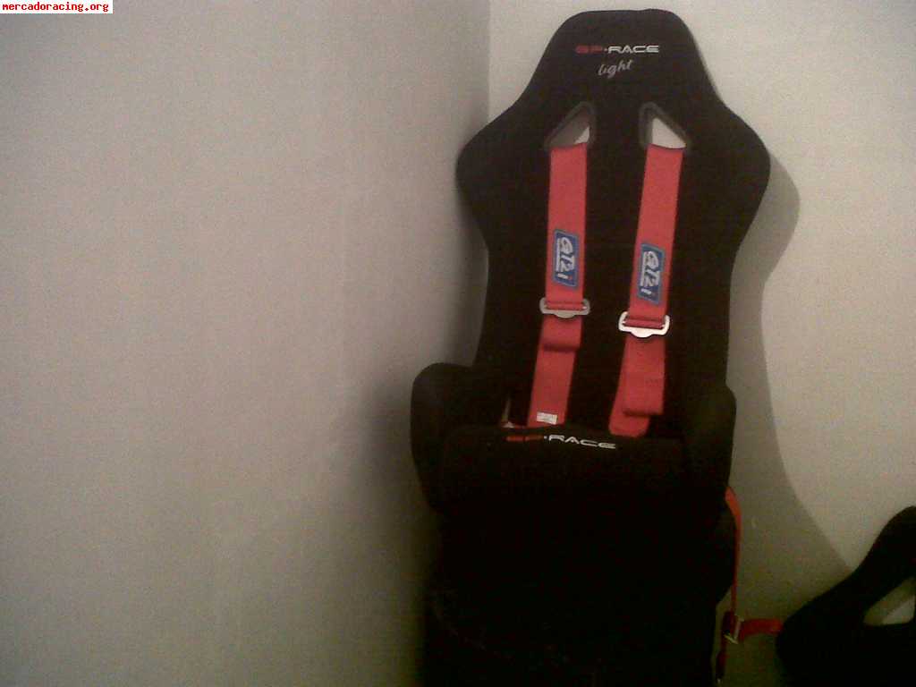 Baquet gp race fibra con arnes gt2i n vigor precio negciable