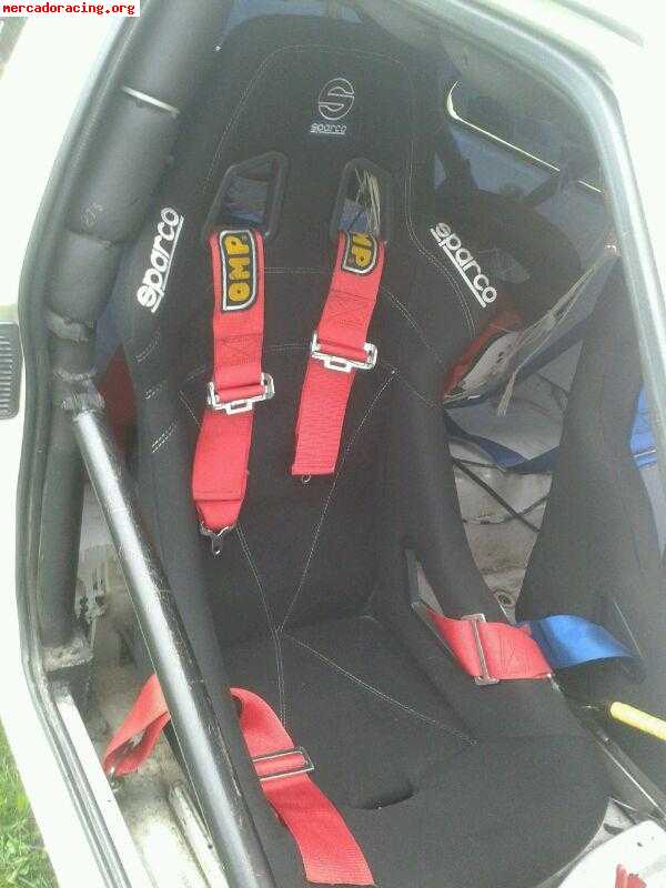 Se vende baket sparco y omp caducados