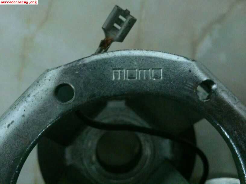 Se vende piña momo para seat o volkswagen