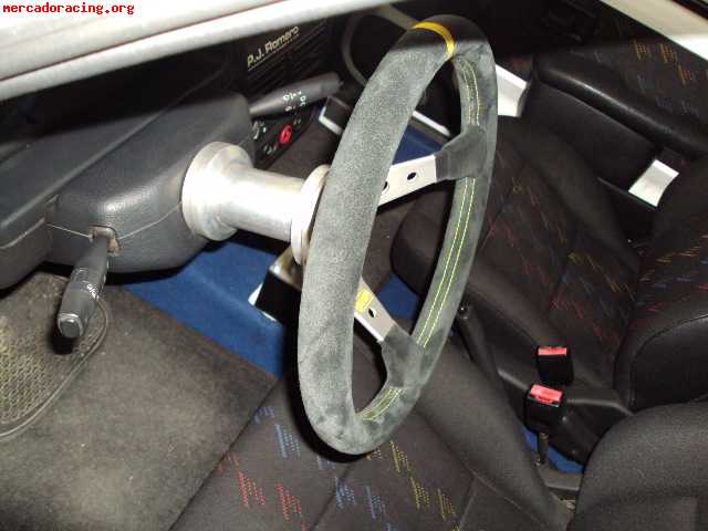 Piña de volante desplazada artesanal aluminio y volante para