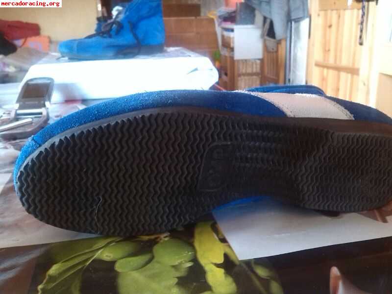 Se venden botines rally homologadas