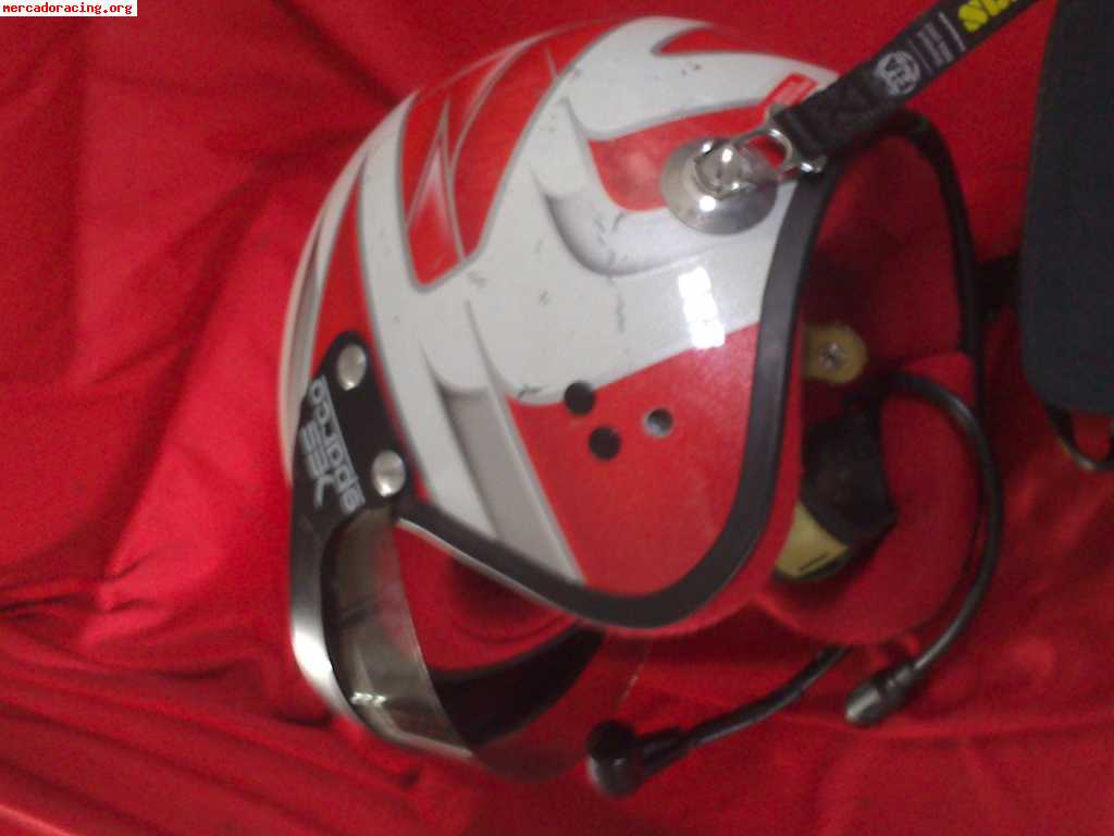 Casco con clic de hans