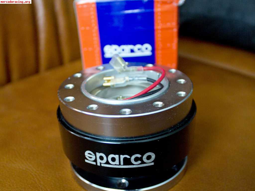 Piña volante quick release sparco