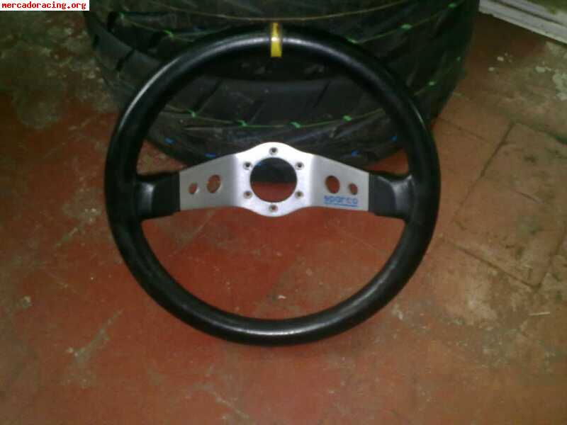 Se vende volante esparco