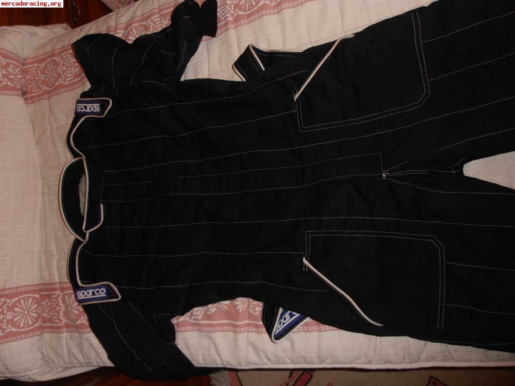 Vendo mono sparco y ropa interior ignifuga.