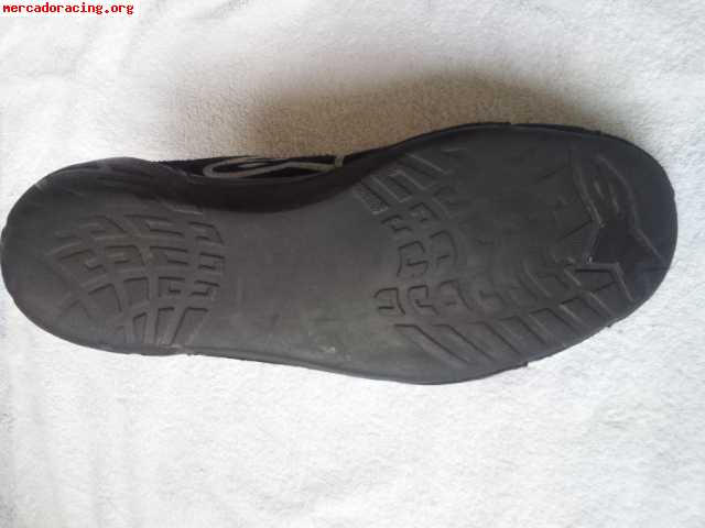 Botines alpinestars. talla 43