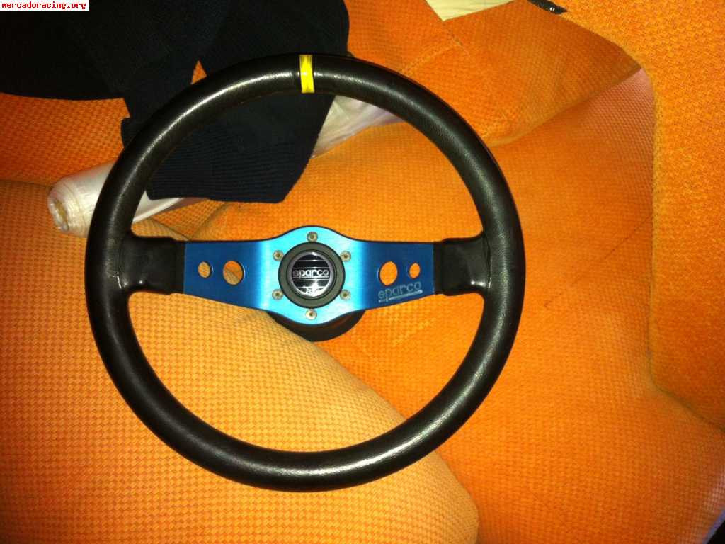 Volante sparco   piña citroen ax -90€-