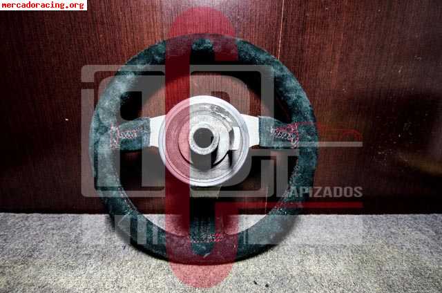 Tapizado de volantes de competicion