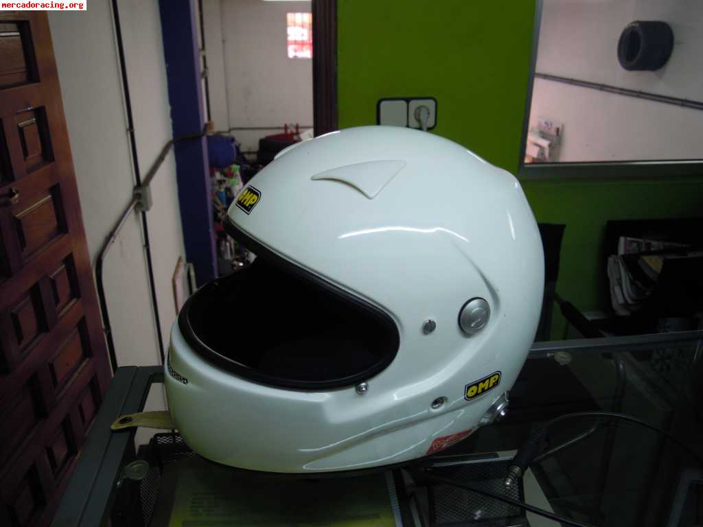 Se vende casco y centralita peltor 250 euros