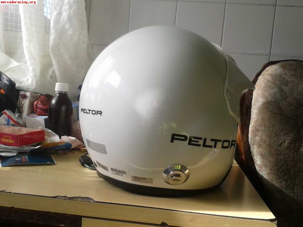 Se vende casco peltor   150€