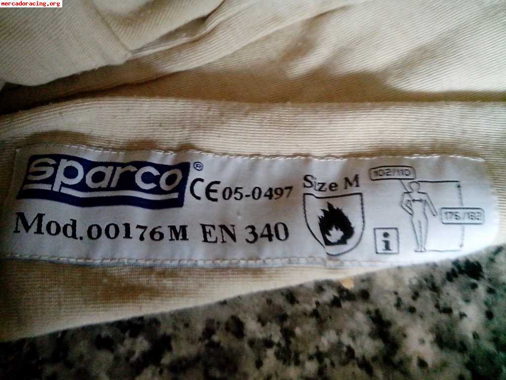 Ropa ignifuga sparco