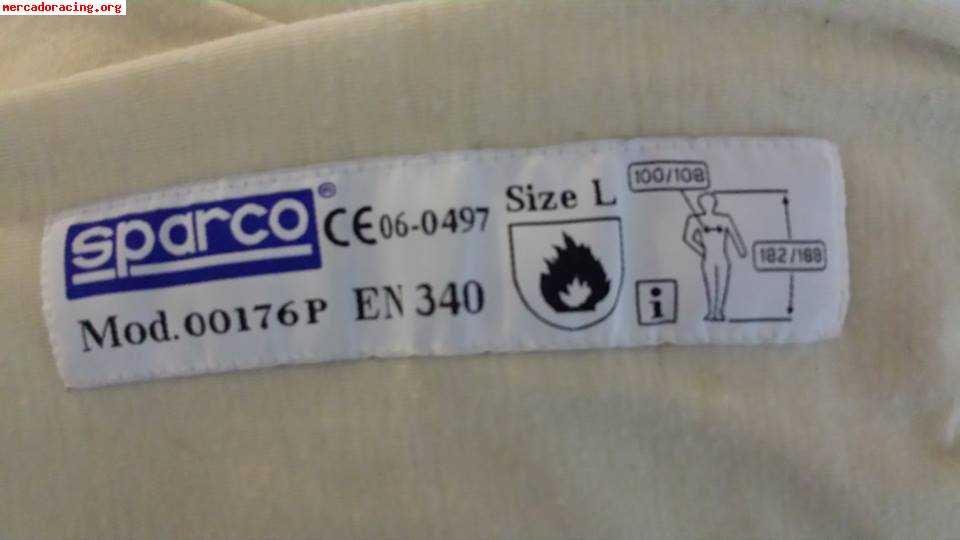 Se vende ropa interior ignifuga sparco con homologacion vige