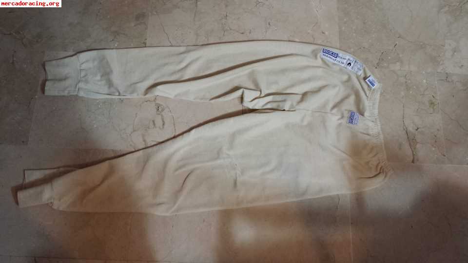 Se vende ropa interior ignifuga sparco con homologacion vige