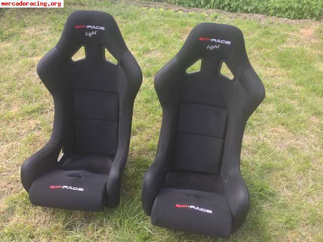 Vendo dos bakets gp-race light de fibra