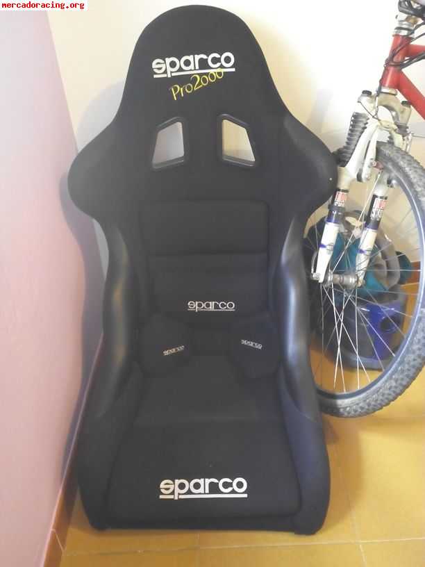 Baquets sparco pro2000