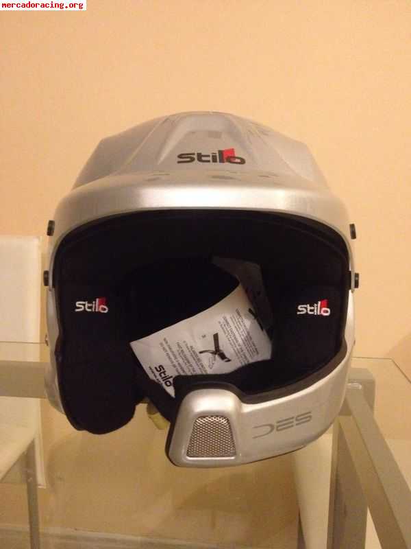 Se vende casco stilo nuevo a estrenar!!! urge venta!!