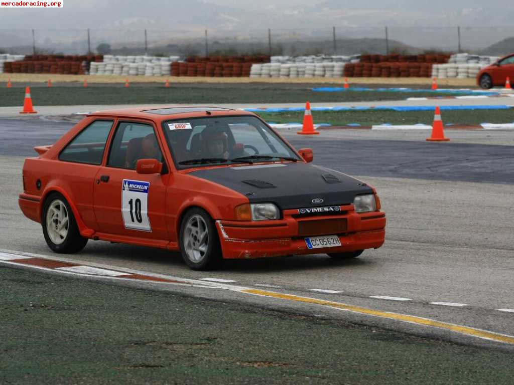 Vendo barras antivuelco y kit de extincion de ford escort rs