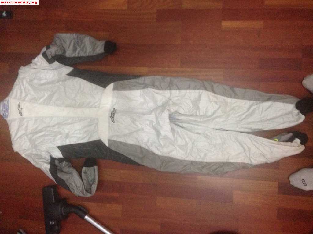 Vendo mono alpinestar estado seminuevo talla 58