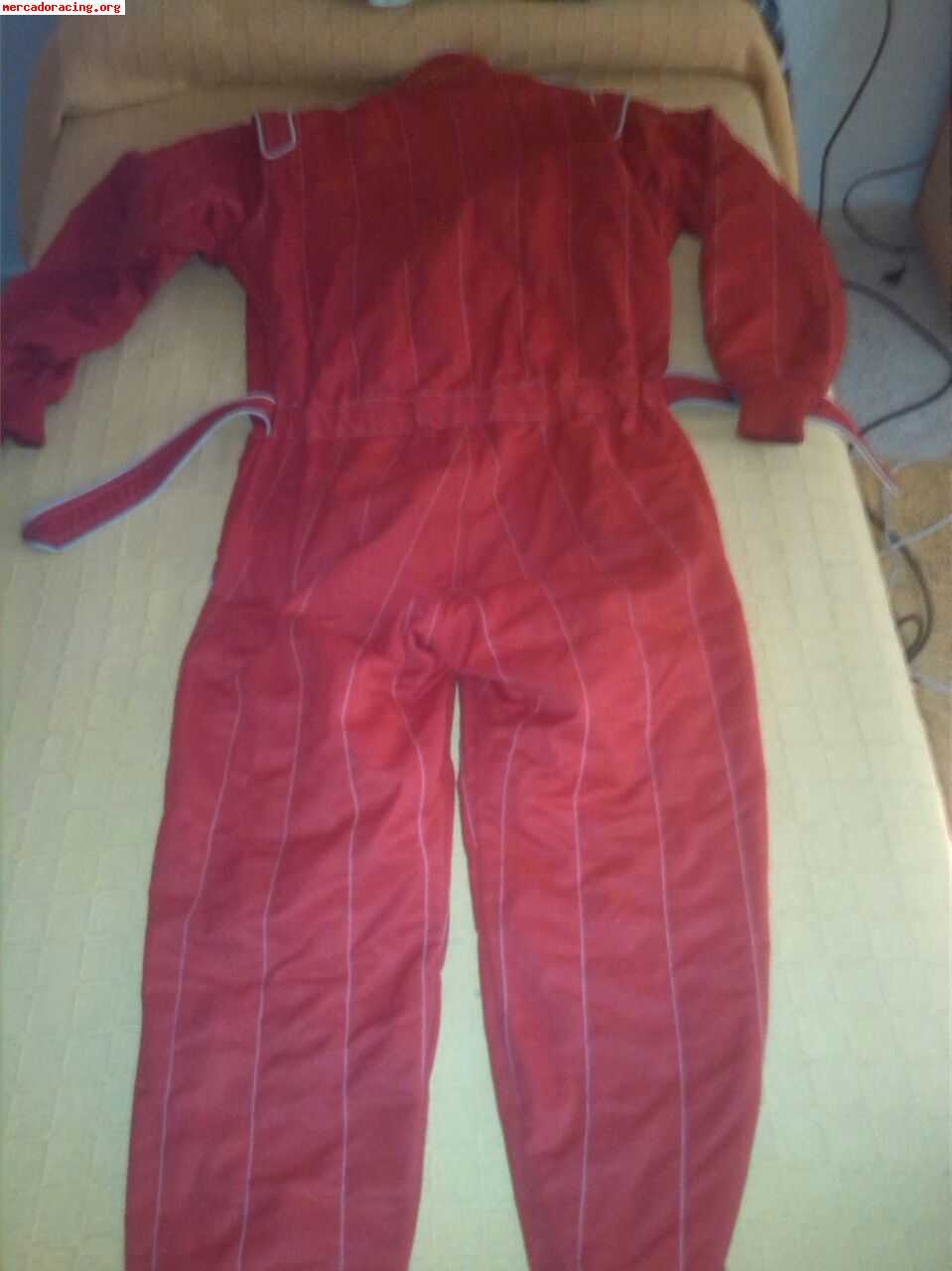 Se vende mono sparco talla 56