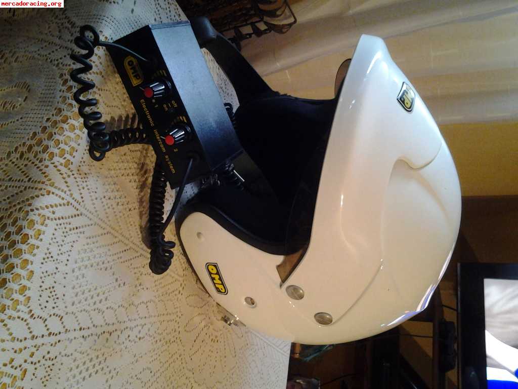 Vendo casco omp abierto caducado con centralita de interfono