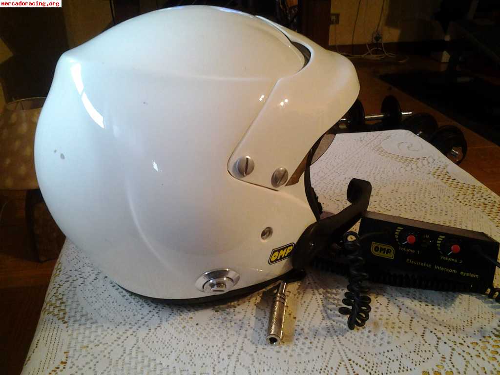 Vendo casco omp abierto caducado con centralita de interfono