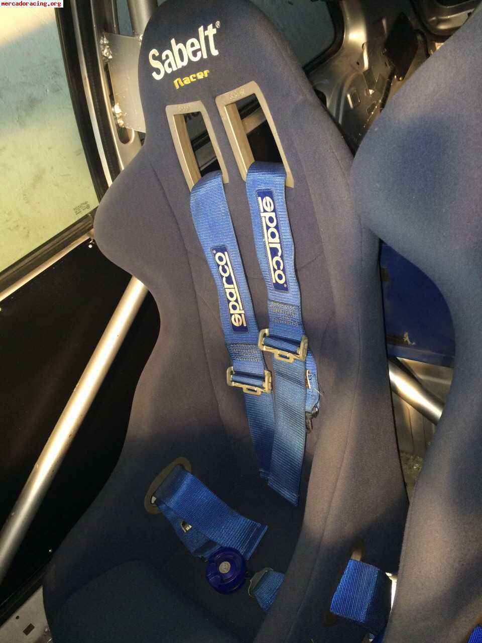 Se vende pareja de backets sabelt racer