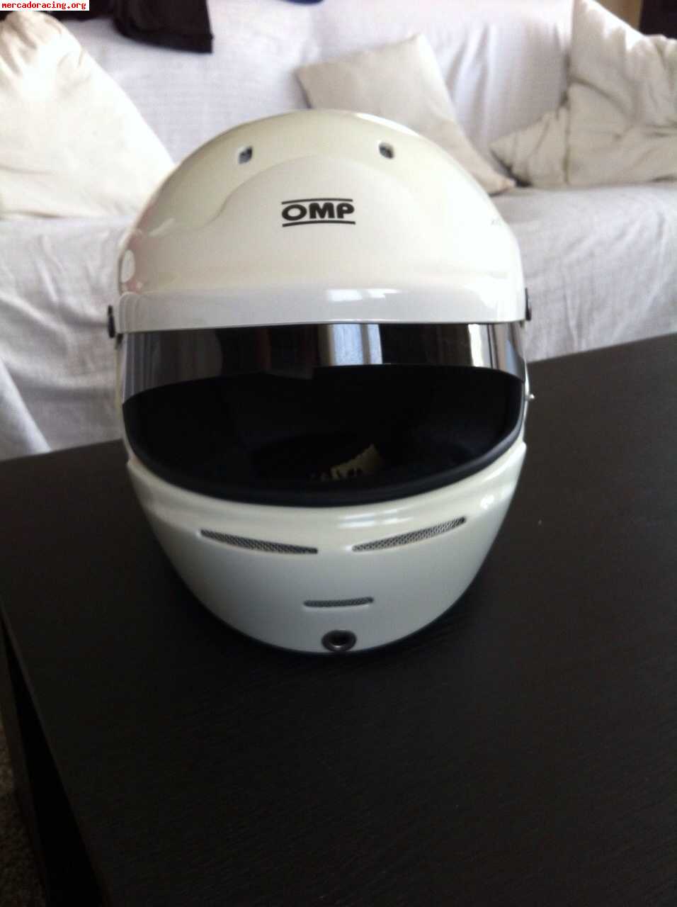 Se vende casco omp speed 10 nuevo. 500€