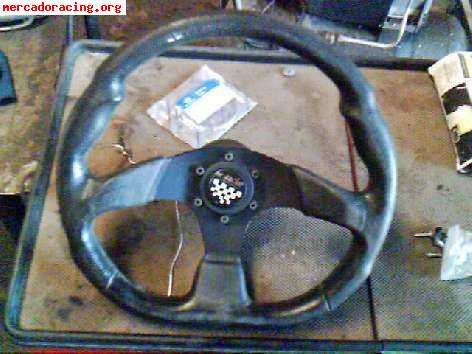 Vendo volante racing para citroen y peugeot...