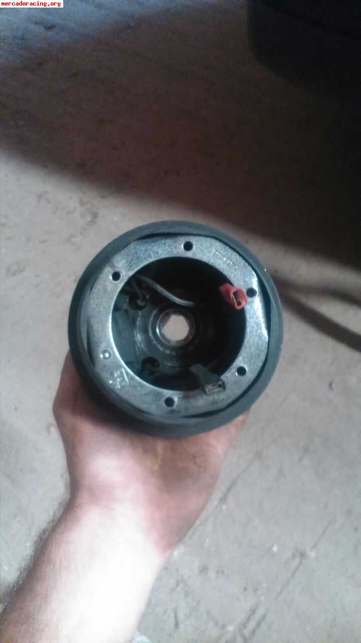 Venta de piña y volante