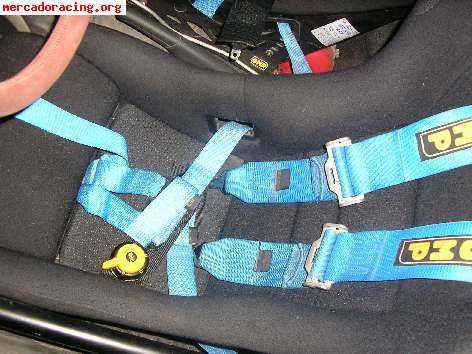 Vendo arneses de 6 puntos omp azules