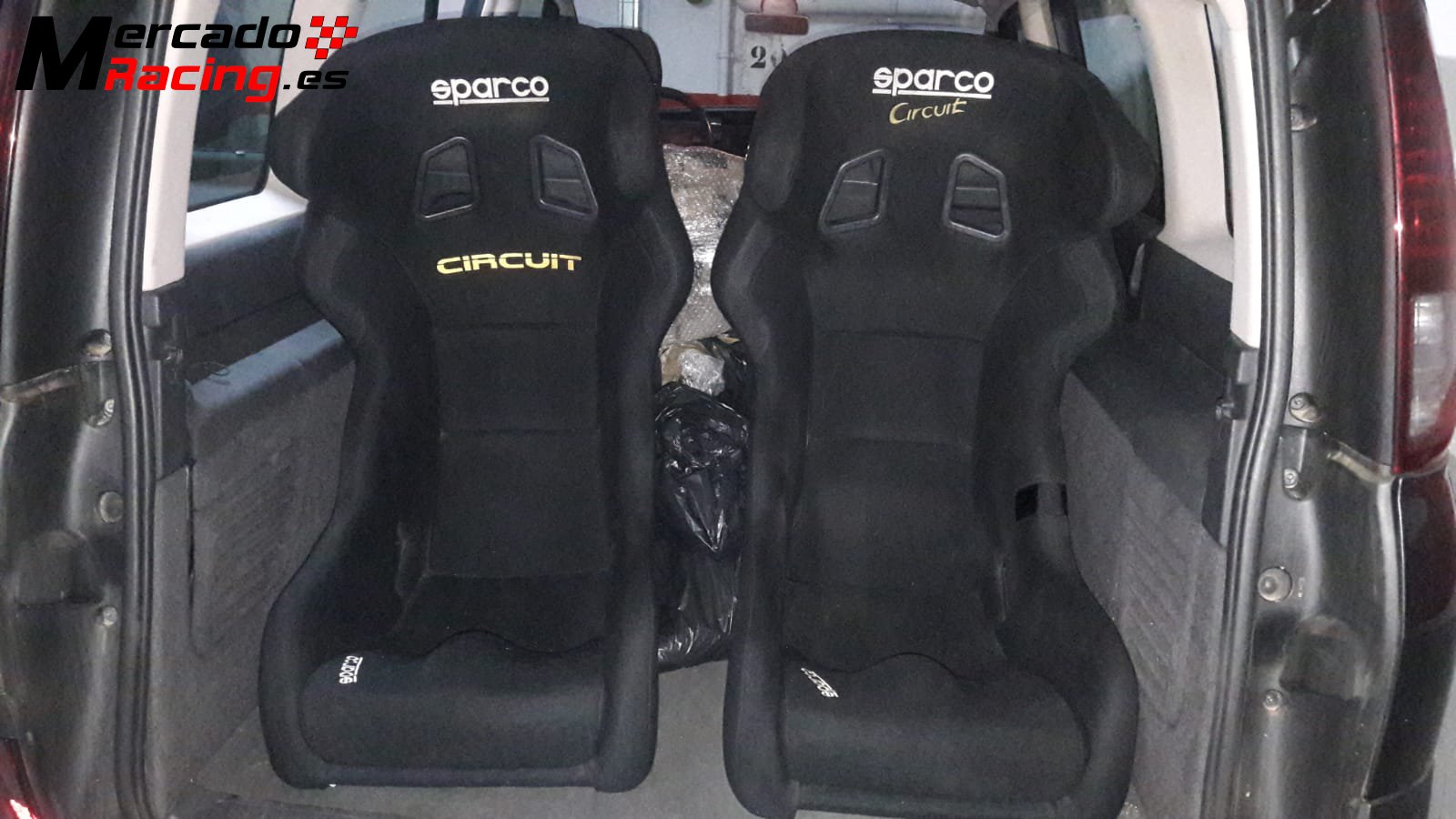 Pareja baquet sparco circuit