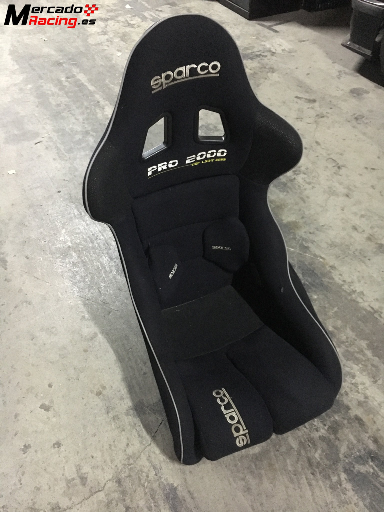 Se vende sparco pro2000