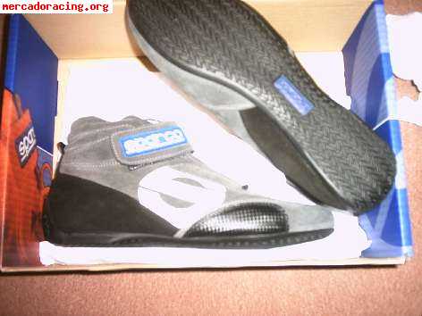 Vendo botienes sparco nuevos, sin estrenar nº 42