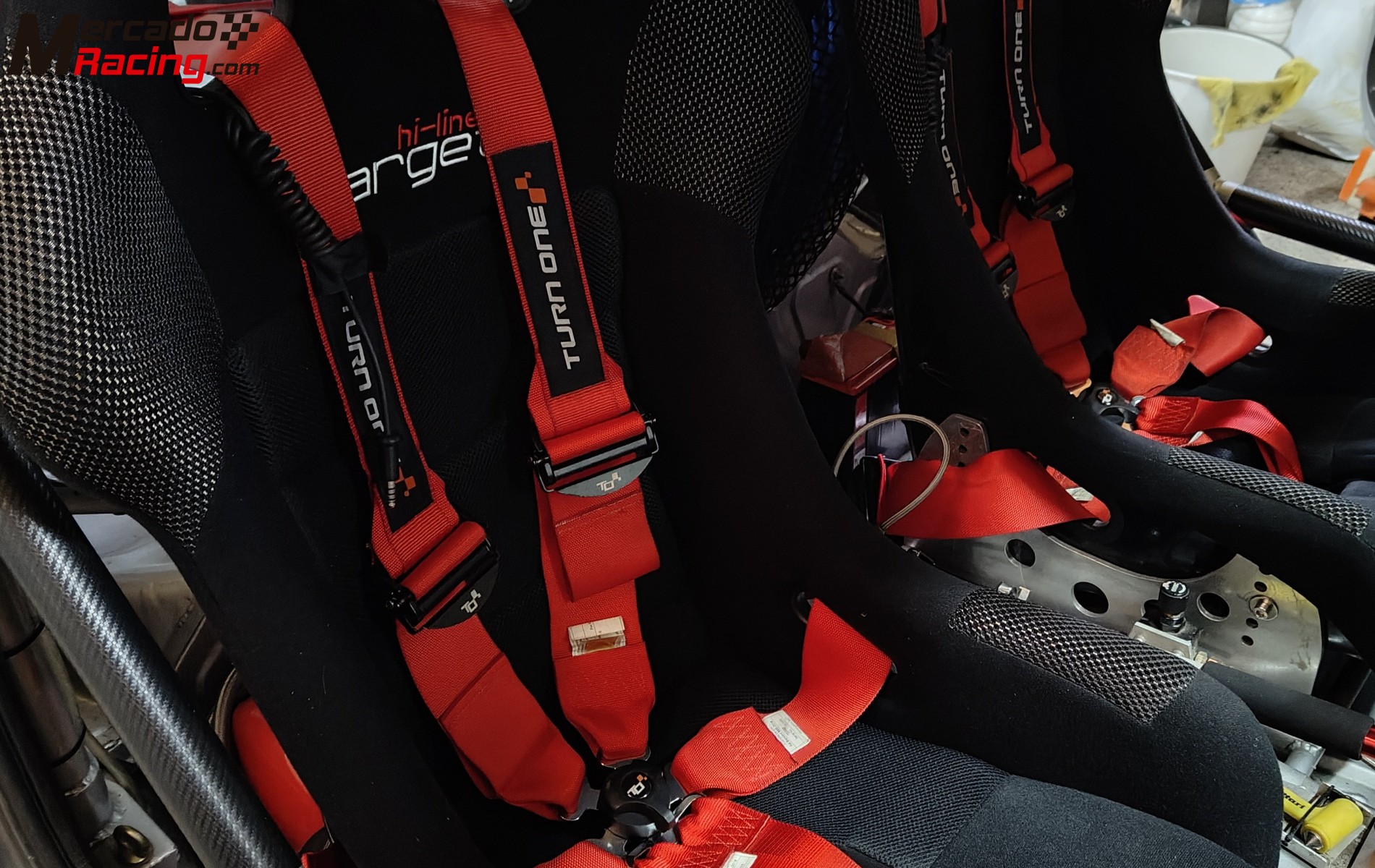 Baquets atech y arneses 