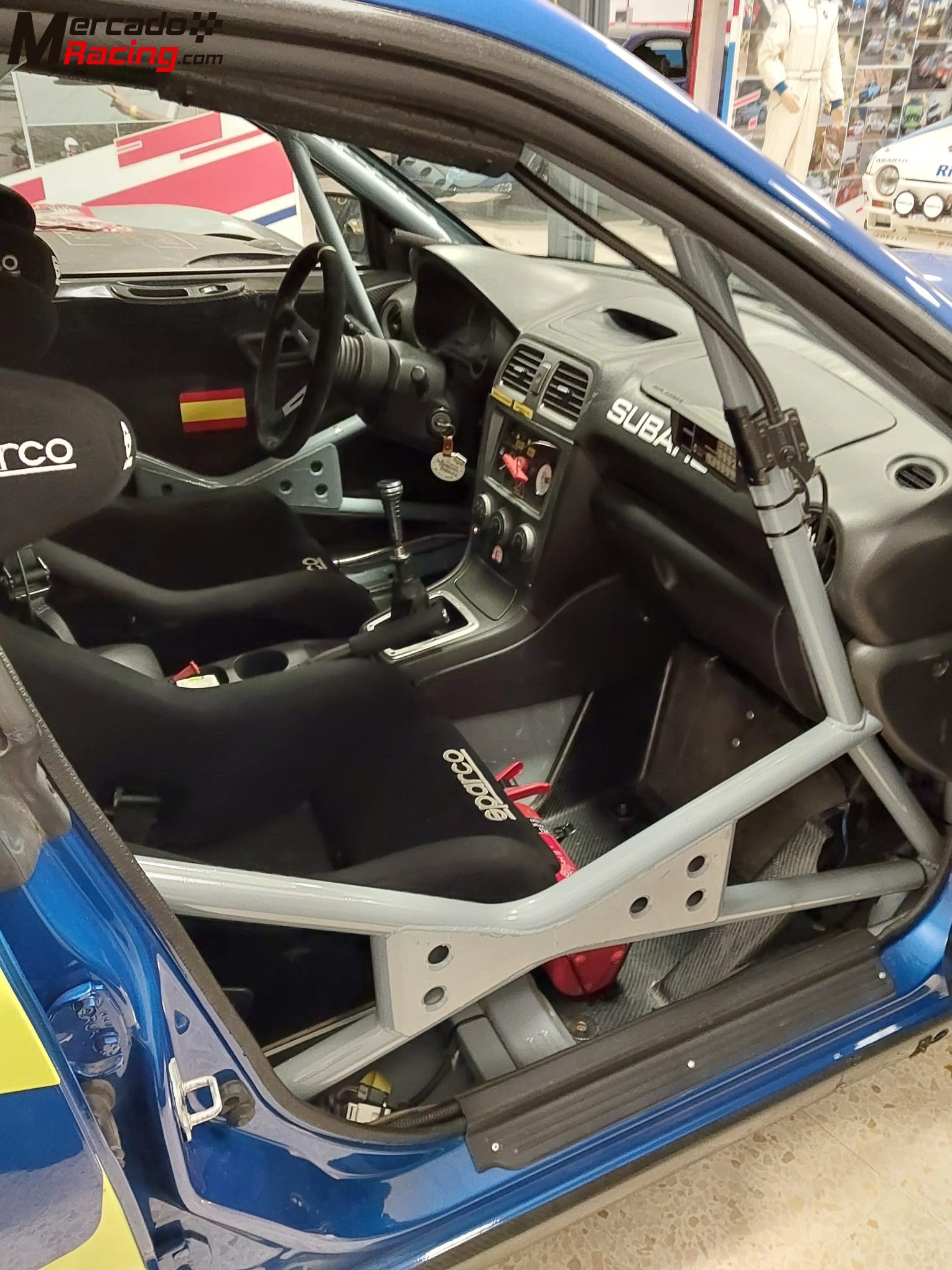 Se venden 2 baquet sparco circuit y 2 arnes 