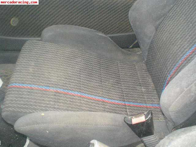 Vendo de astra gsi, el interior en perfecto estado, todo o s