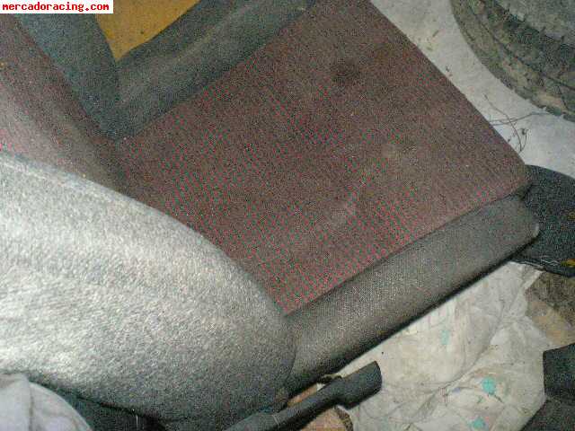 Vendo pareja asientos de r5 gt turbo lineas  rojas delantero