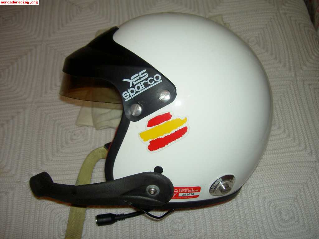 Vendo equipacion completa con casco,hans,mono... 1200€