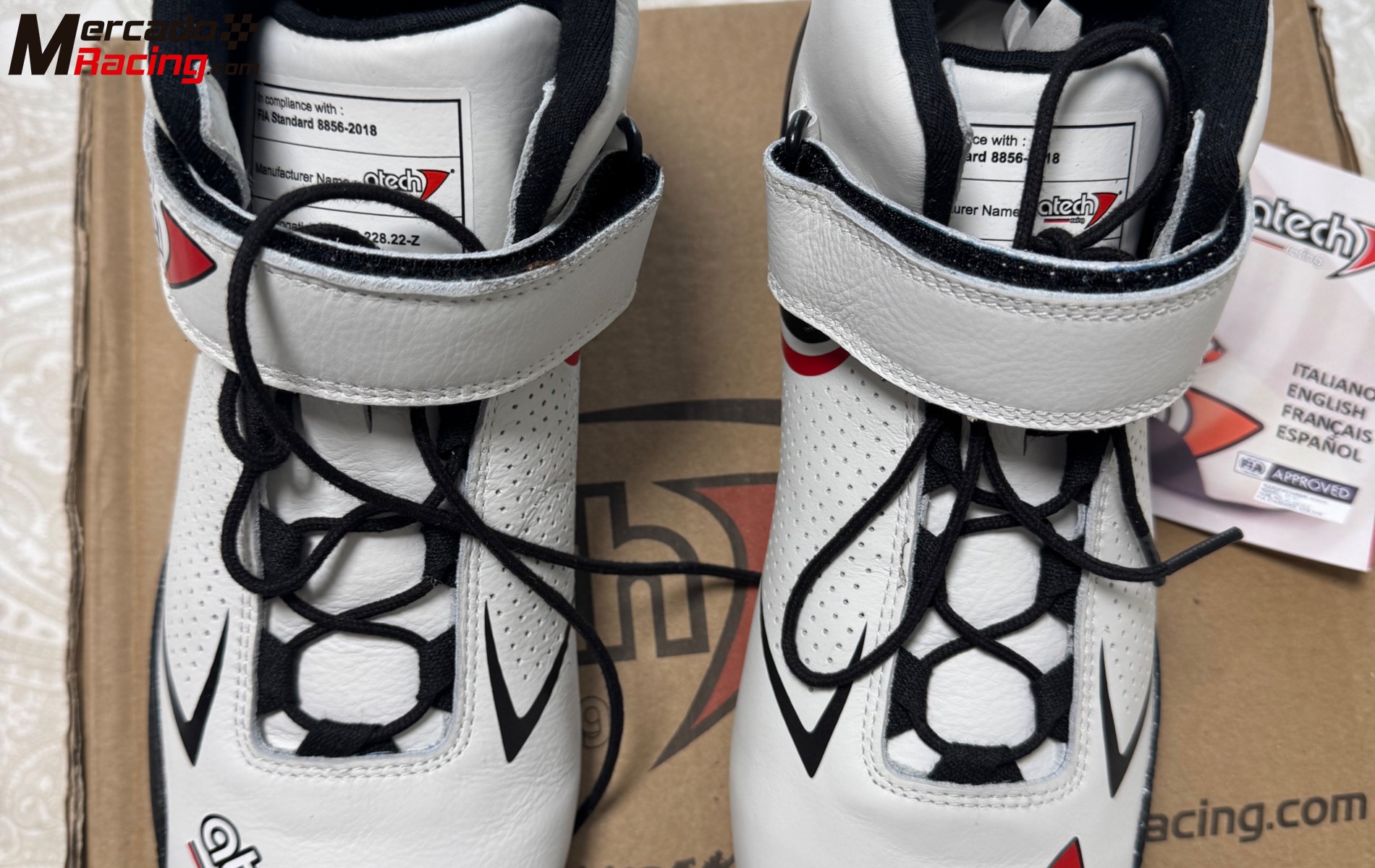 Botines nuevos atech racing 