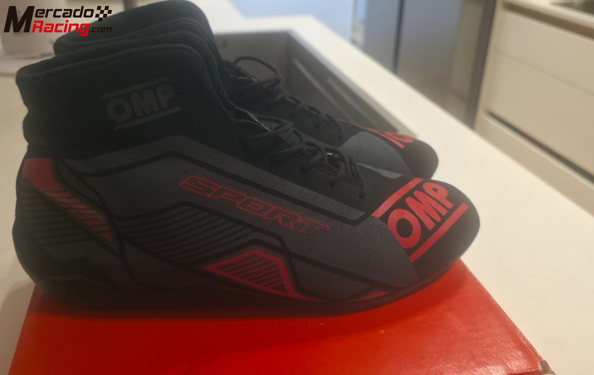 Botines omp sport modelo my2022 en talla 42 o 44