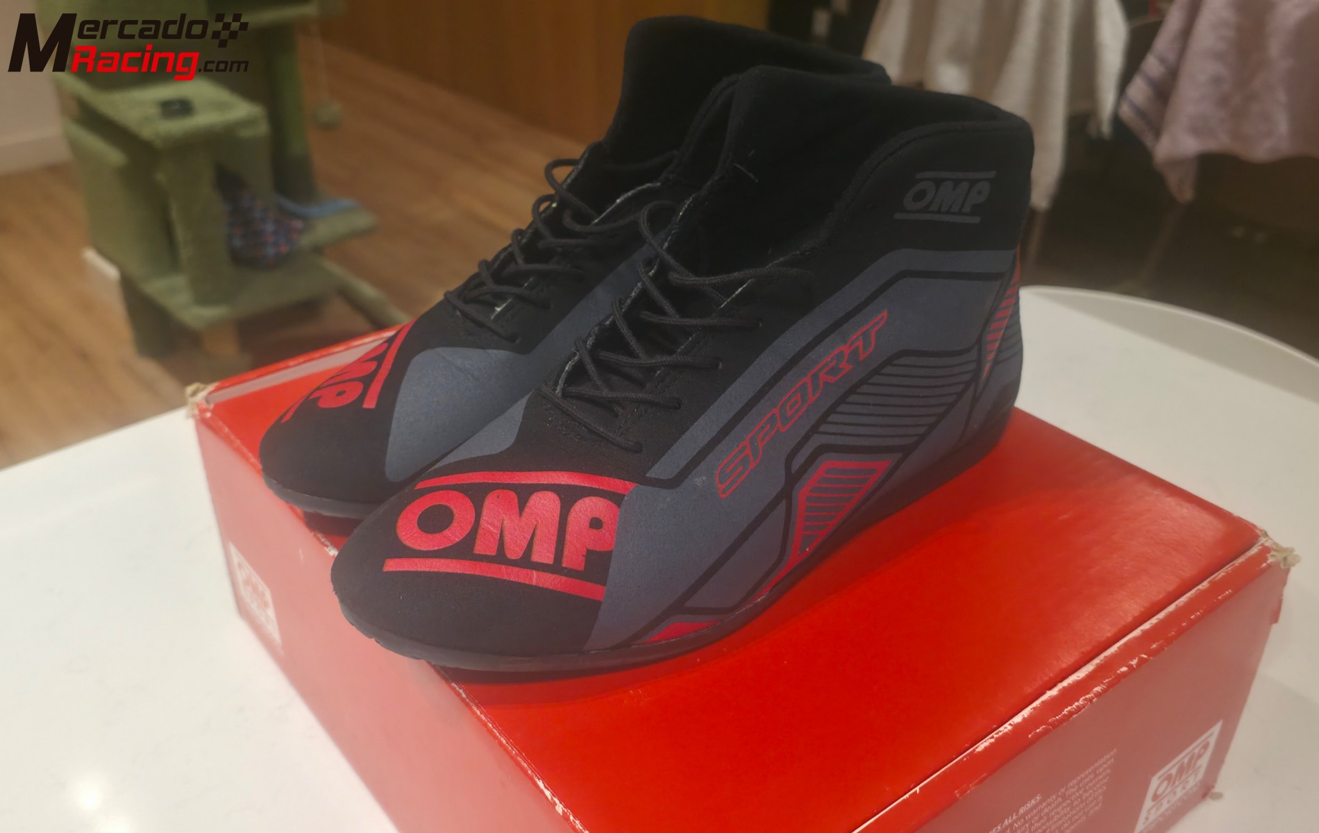 Botines omp sport modelo my2022 en talla 42 o 44
