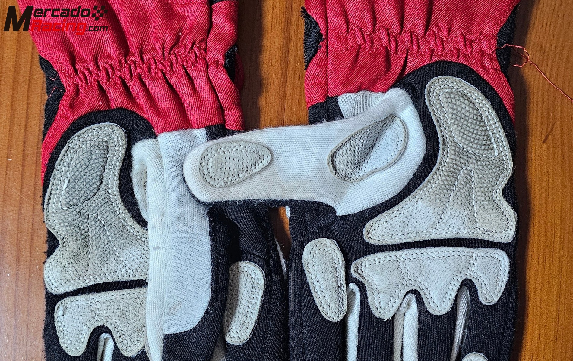 Guantes fia audi