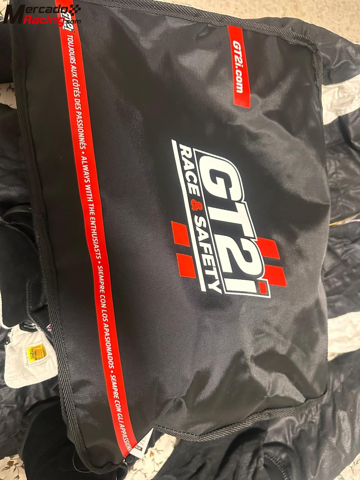 Equipación completa.