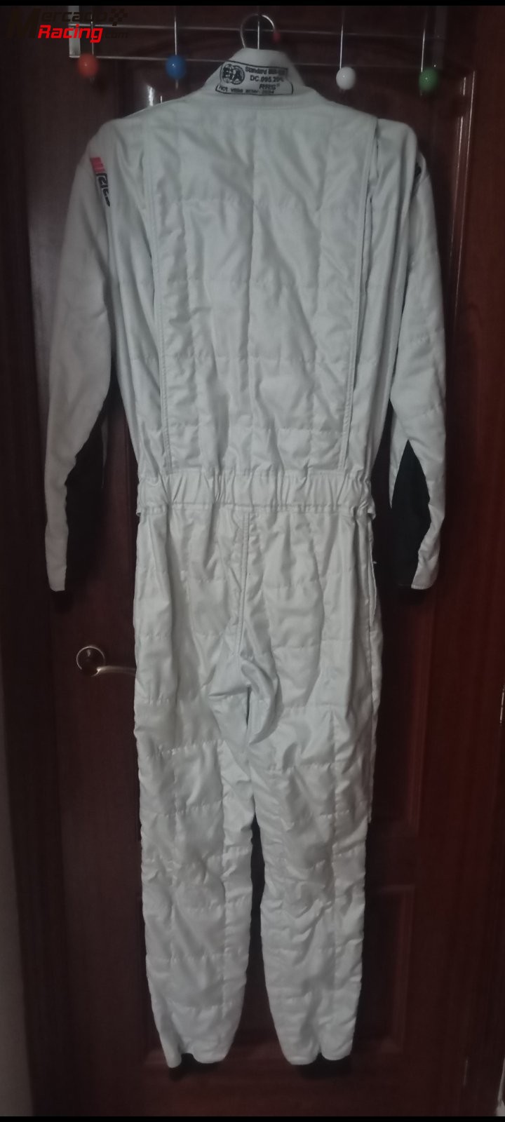 Vendo ropa rally 