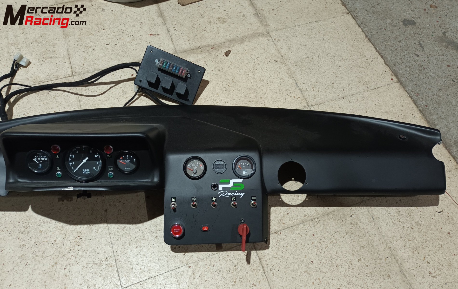 Instalación simplificada y salpicadero peugeot 205