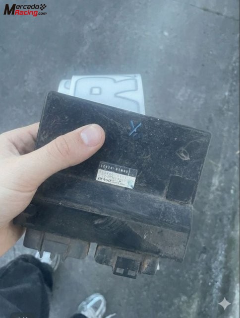 Centralita yoshimura k7