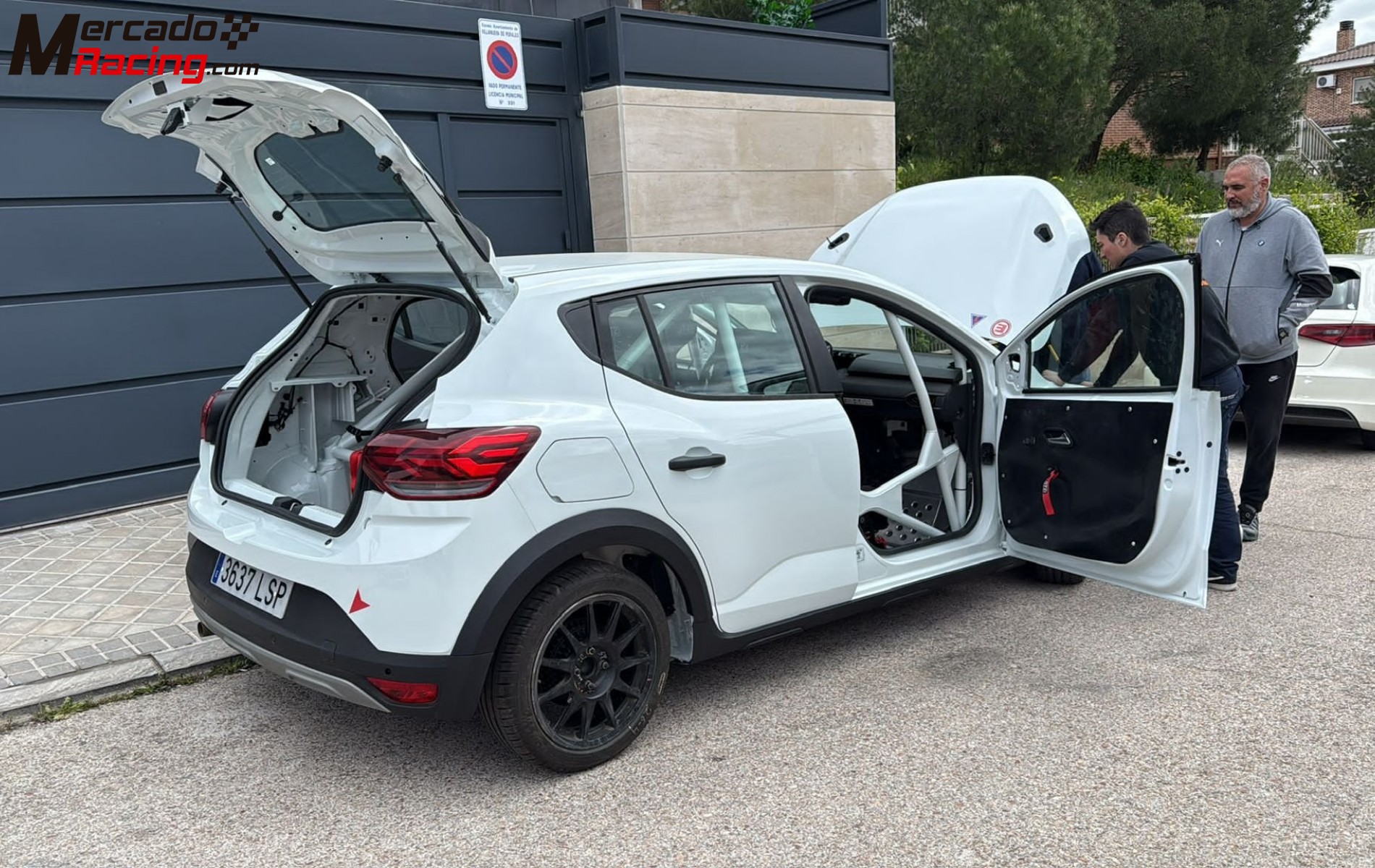 Dacia sandero eco cup