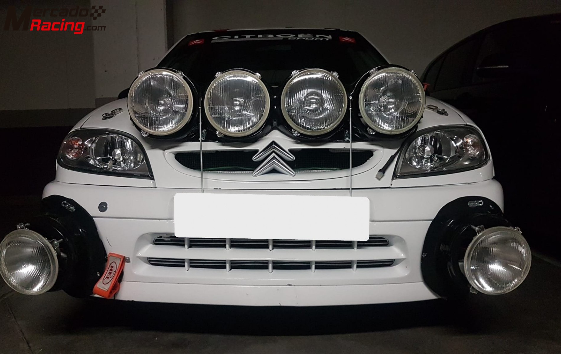 Parrilla faros xenon