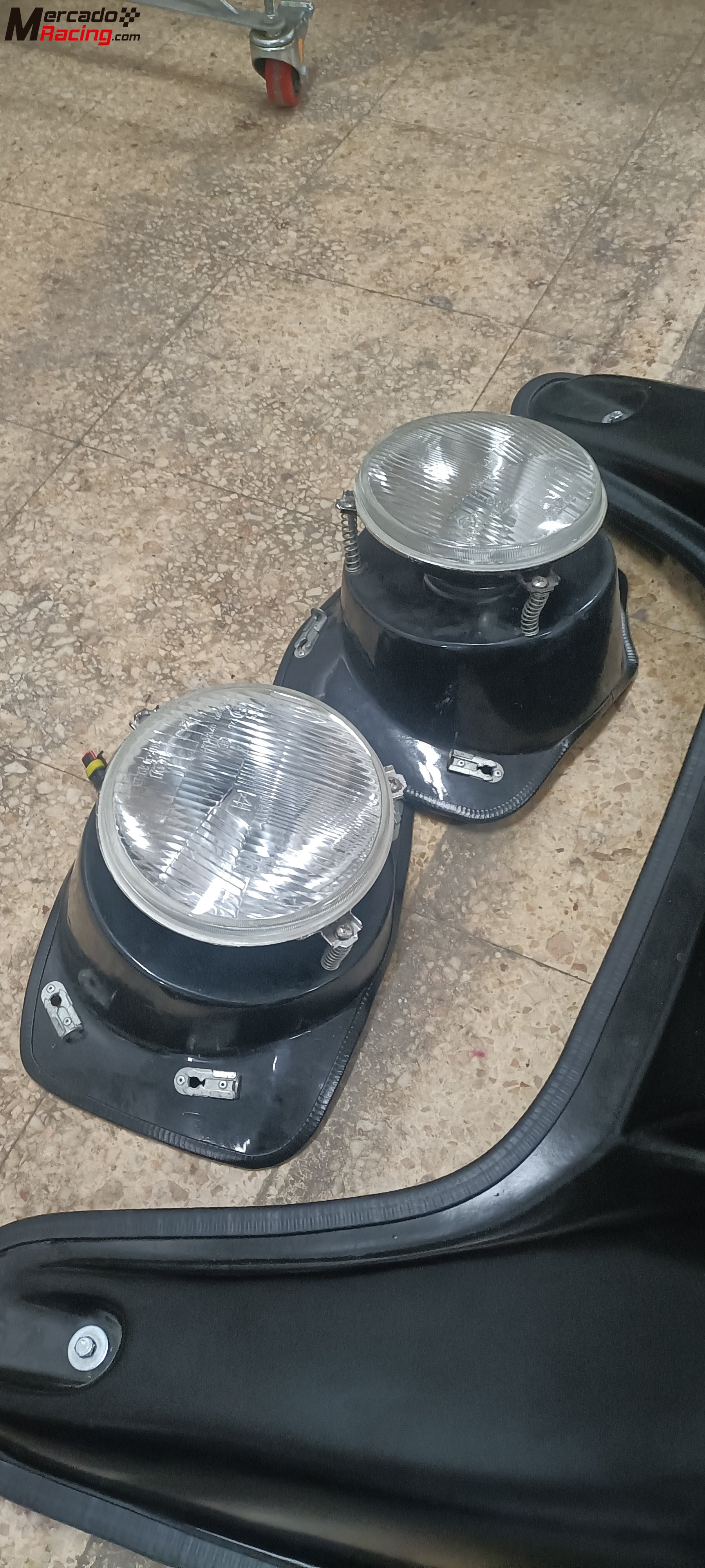Parrilla faros + cuneteros citroen saxo