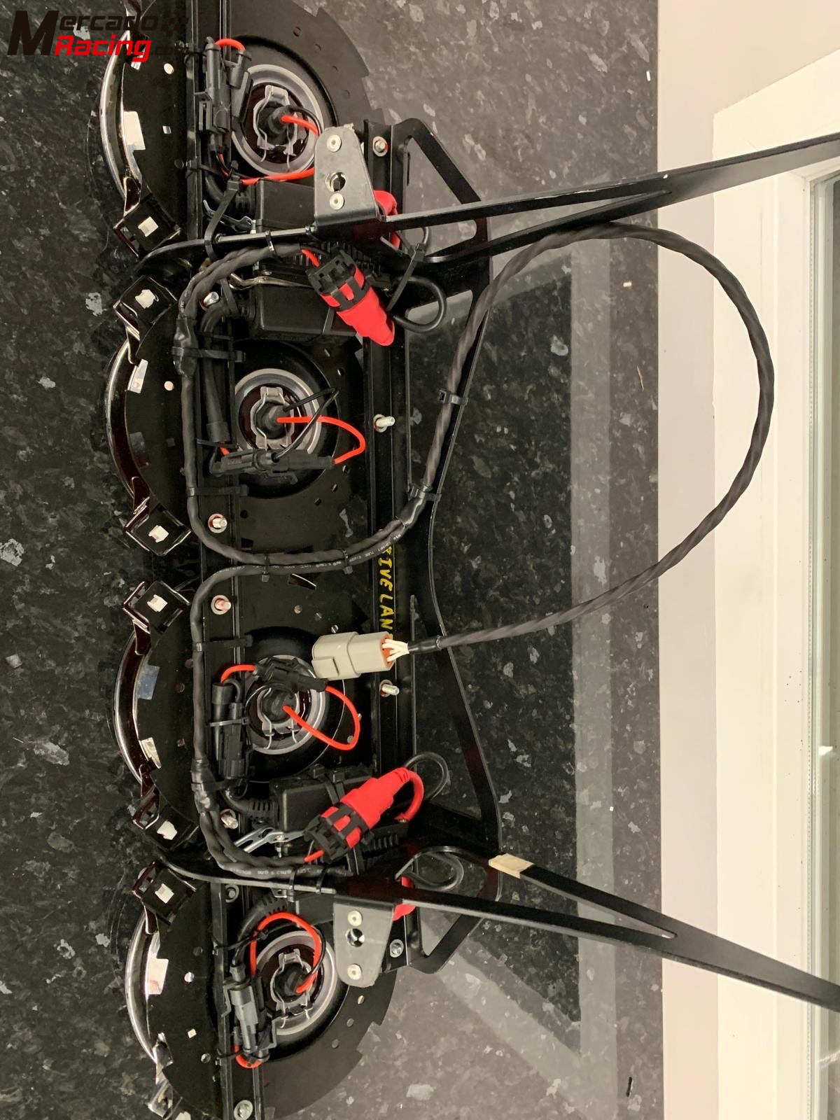 Parrilla de faros xenon 
